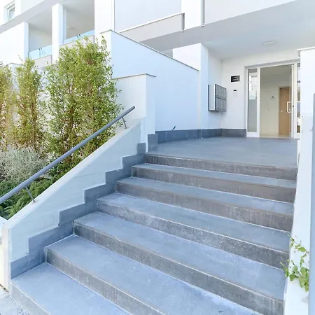Appartement Giannini1 Luxe Bari