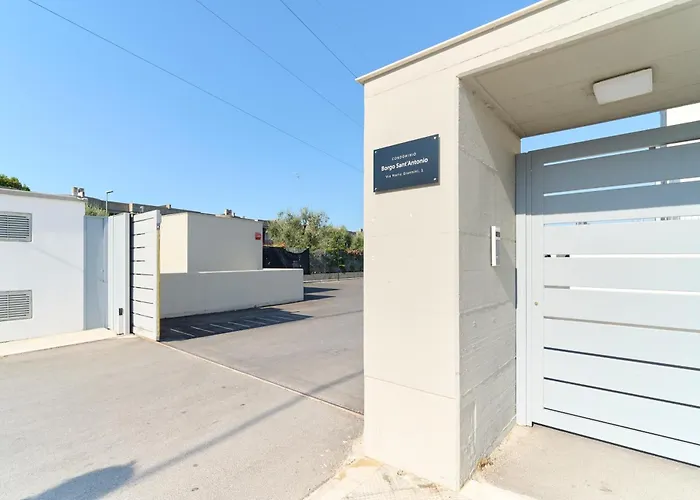 Giannini1 Luxe Апартаменты *